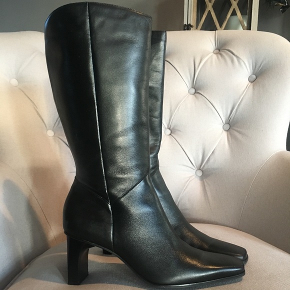 Caressa Shoes - ⭐️Caressa Tall Leather Boots